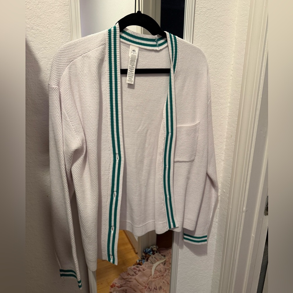 ALO Yoga White Open-Front Cardigan with Teal Trim